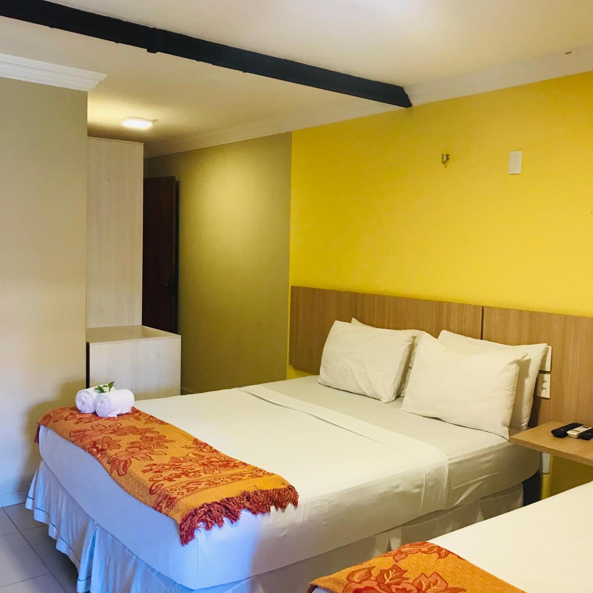 קנואה קבראדה Hotel Pousada Latitude מראה חיצוני תמונה