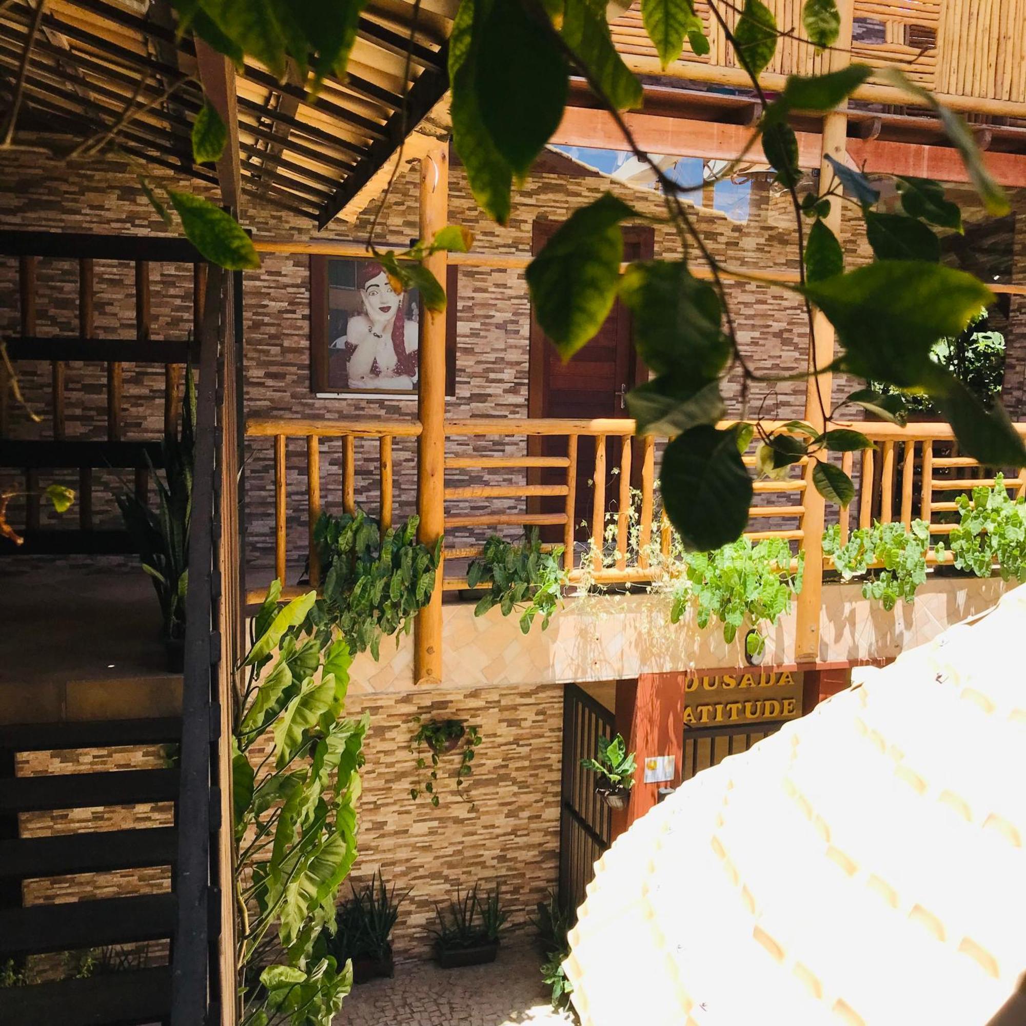 קנואה קבראדה Hotel Pousada Latitude מראה חיצוני תמונה